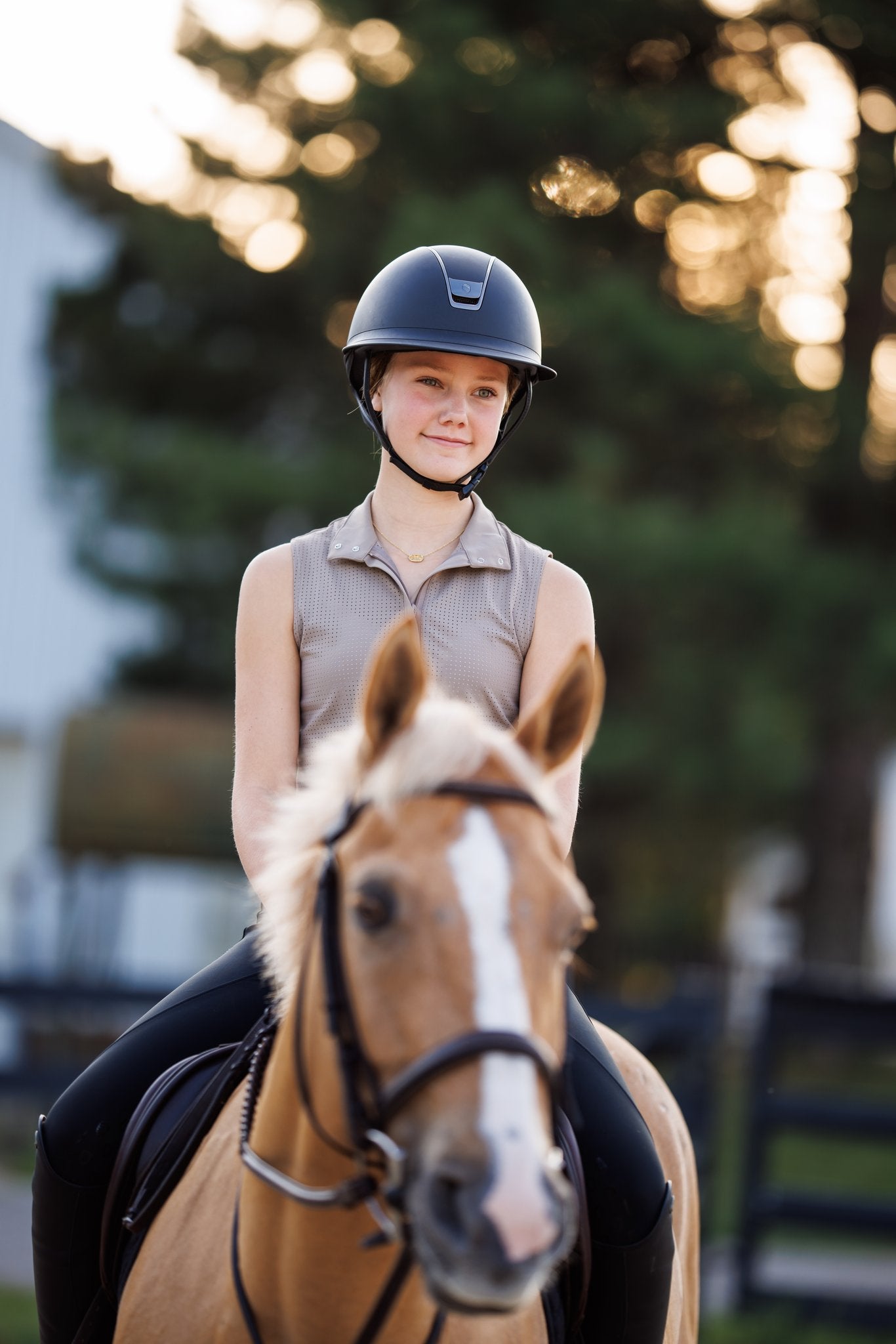 Willow Equestrian Breeze Sleeveless Convertible Sun Shirt Mocha