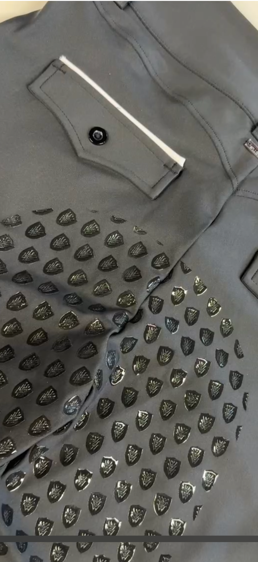 Training Breech Black Limited Edition Full Seat