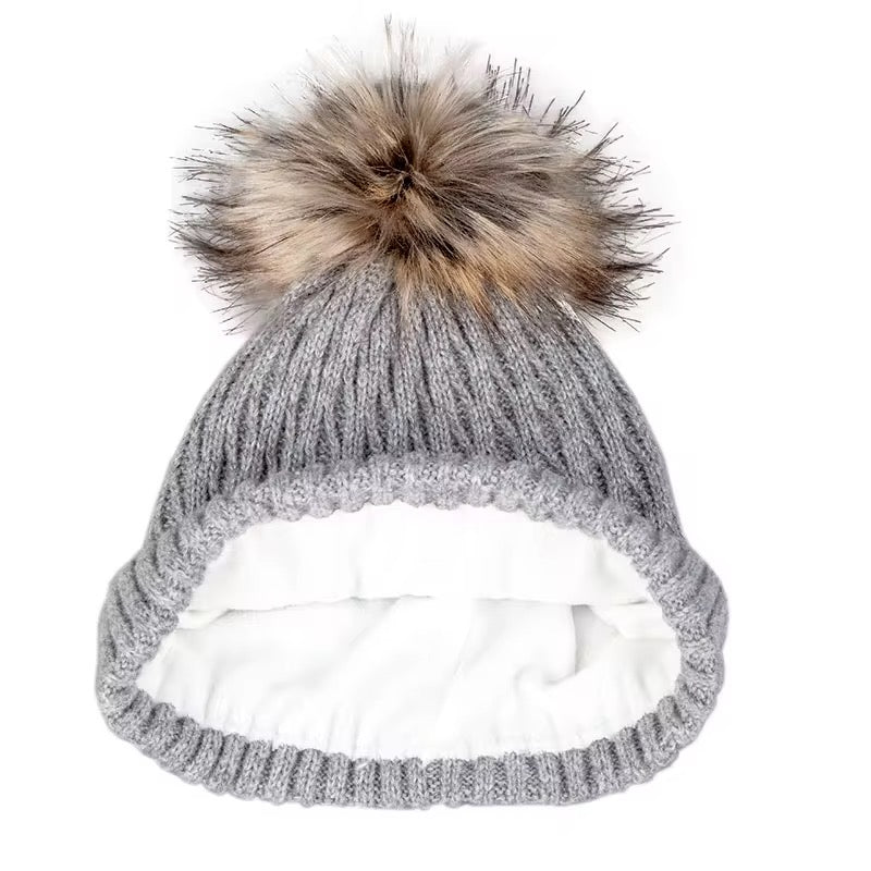Willow Alpine Pom Beanie