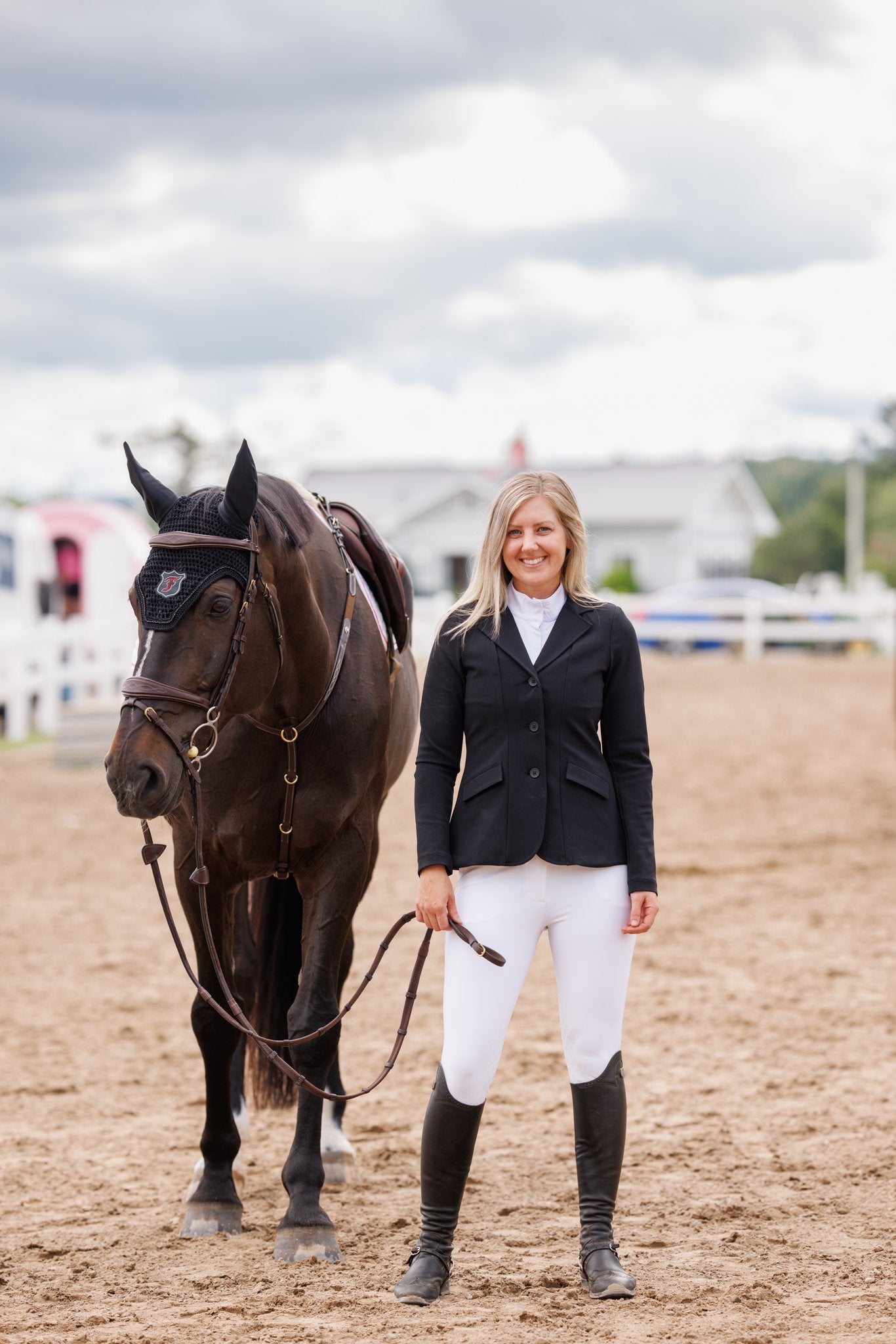 Willow Equestrian Luxe Show Jacket Black
